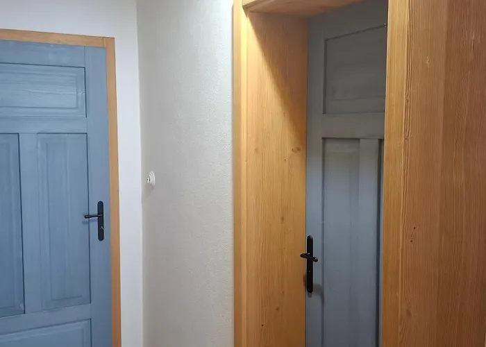 Semesterbostad Louka *